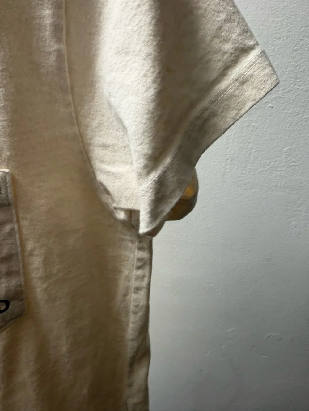 Brandy Melville Cream Tee with Blue Logo - Picture 3 of 5